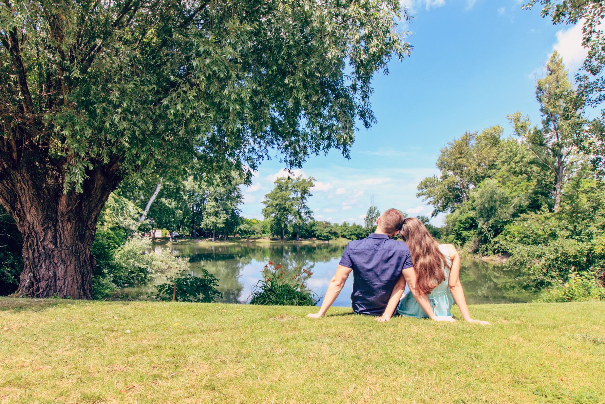 Slow Dating: What It Actually Means and Why It’s Changing How People Date
